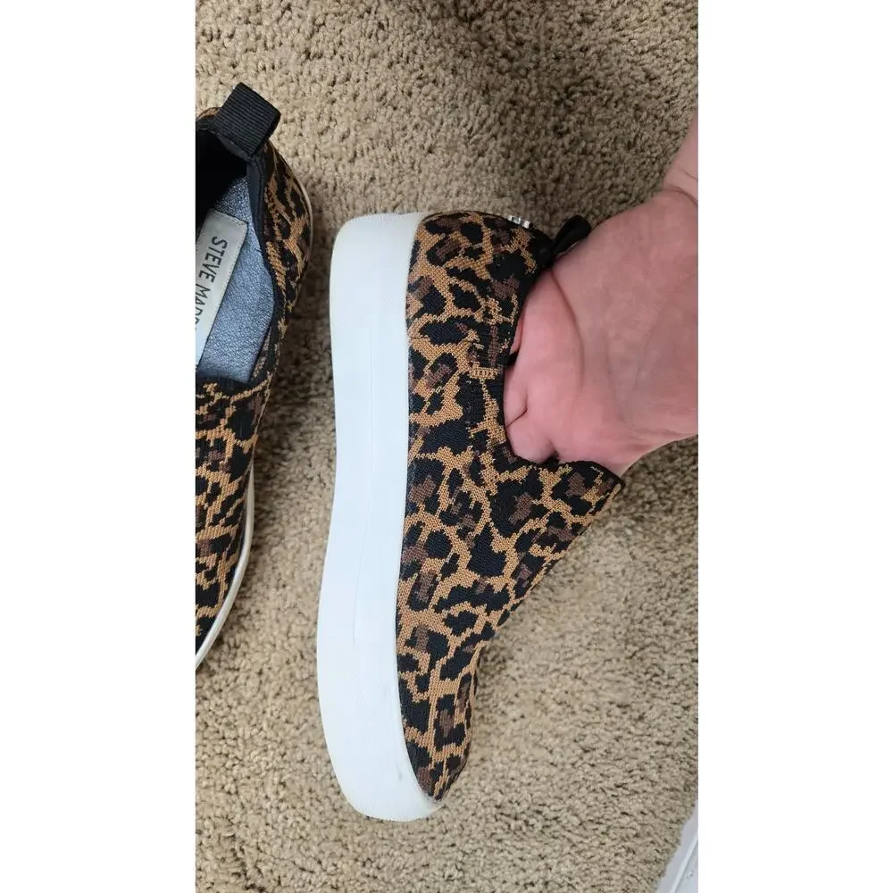STEVE MADDEN Darayl Leopard Slip On Sneakers Size 6